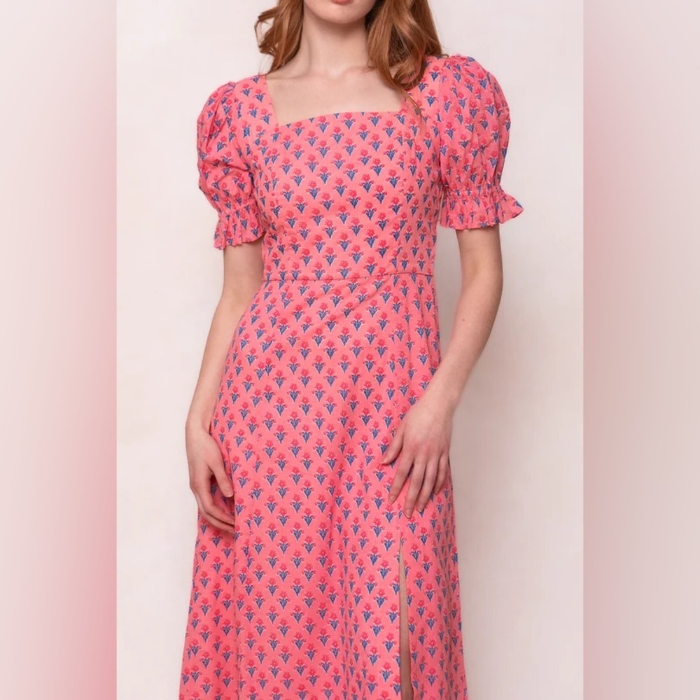 Ivy City Co Catalina Floral Midi Dress in Pink